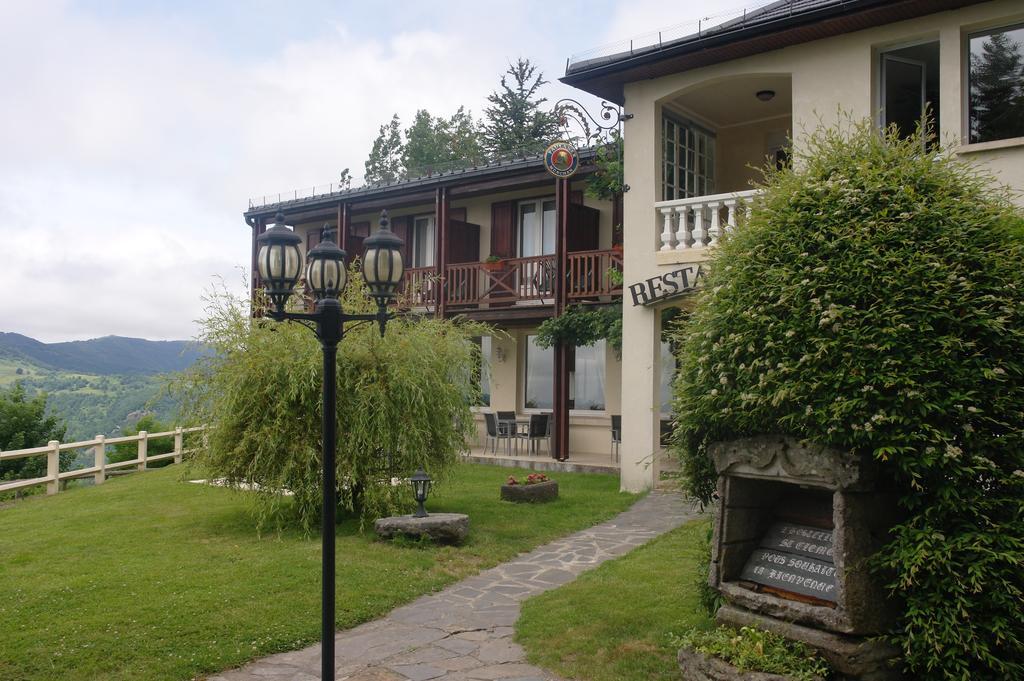 Hostellerie Saint Clement Vic-sur-Cere Exterior photo